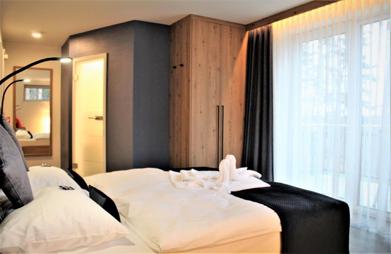 Art & Galerie Hotel Lenz Plauer See Fuenfseen Dış mekan fotoğraf